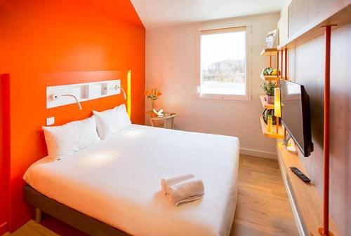 Ibis Budget Beauvais Aeroport Tillé エクステリア 写真